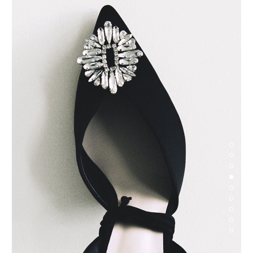 Zara embellished tied pumps - Picture 5 of 10